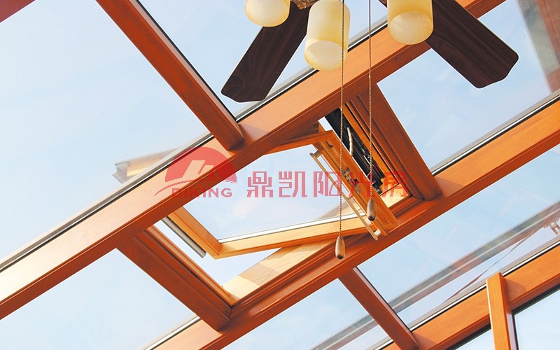 阳光房怎么选门窗？快来抄！